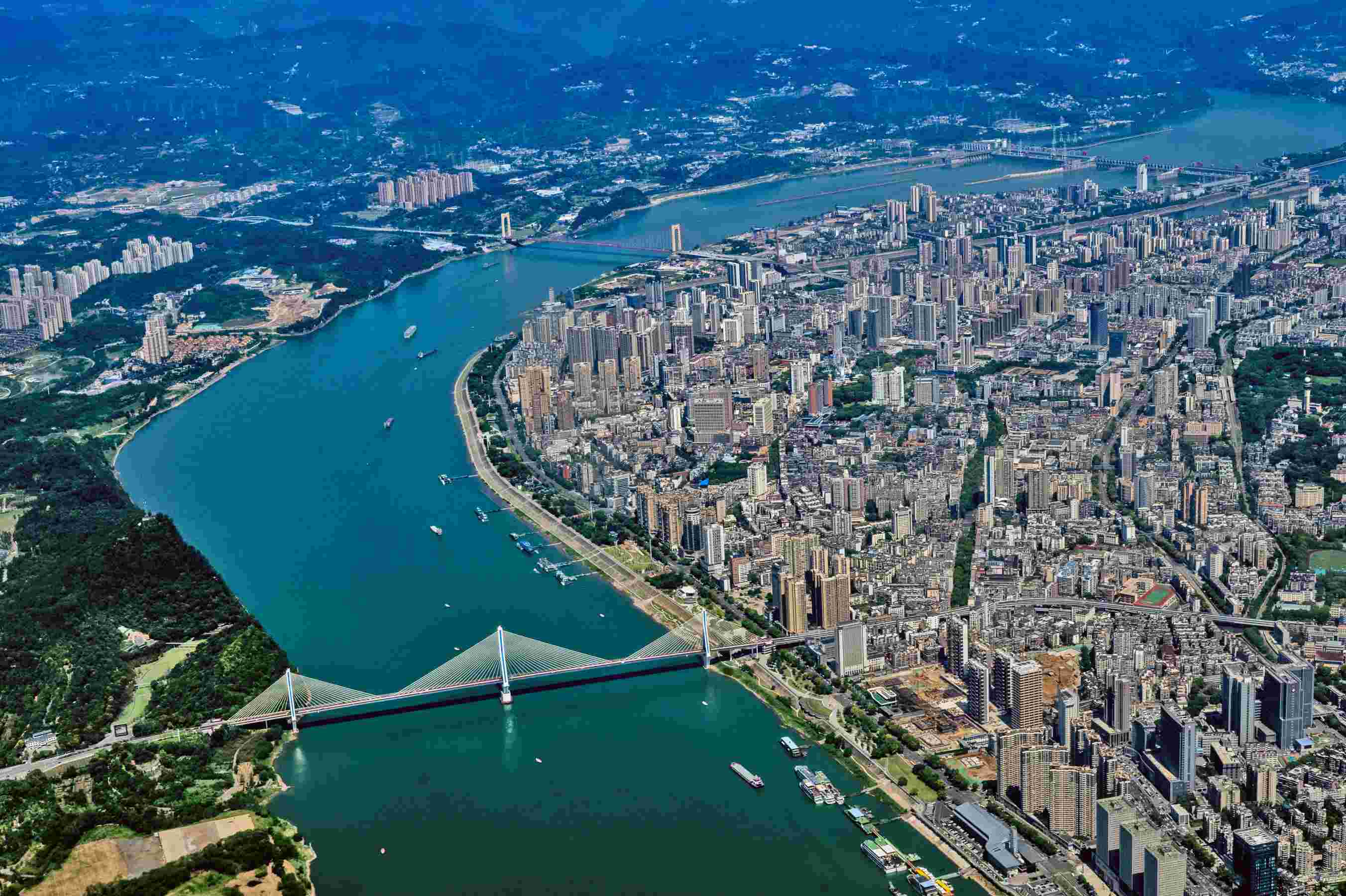 宜昌应做地级市产业营商环境建设的排头兵